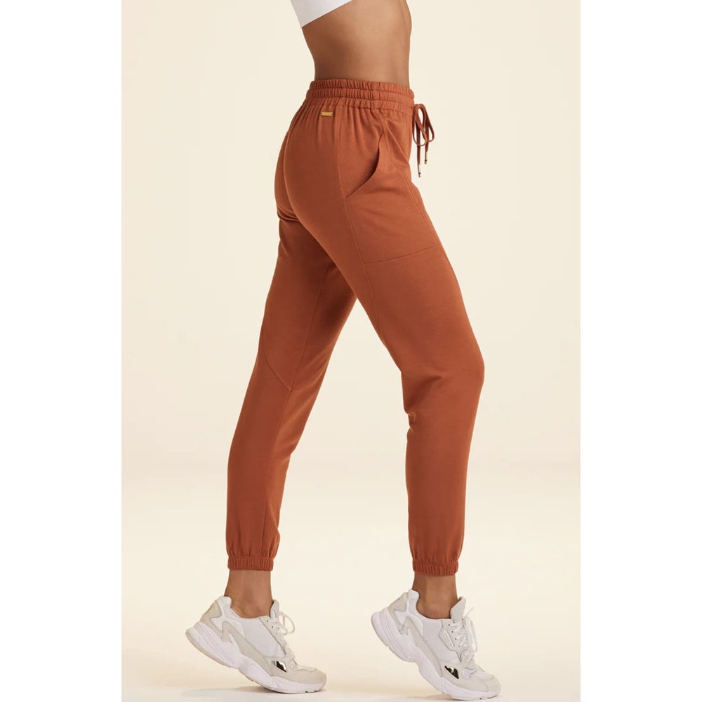 ALALA Off Duty Sweatpant Drawstring Waist Joggers Pockets Orange Size Small